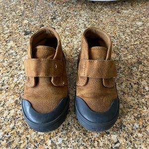 Toddler boy size 7 boots